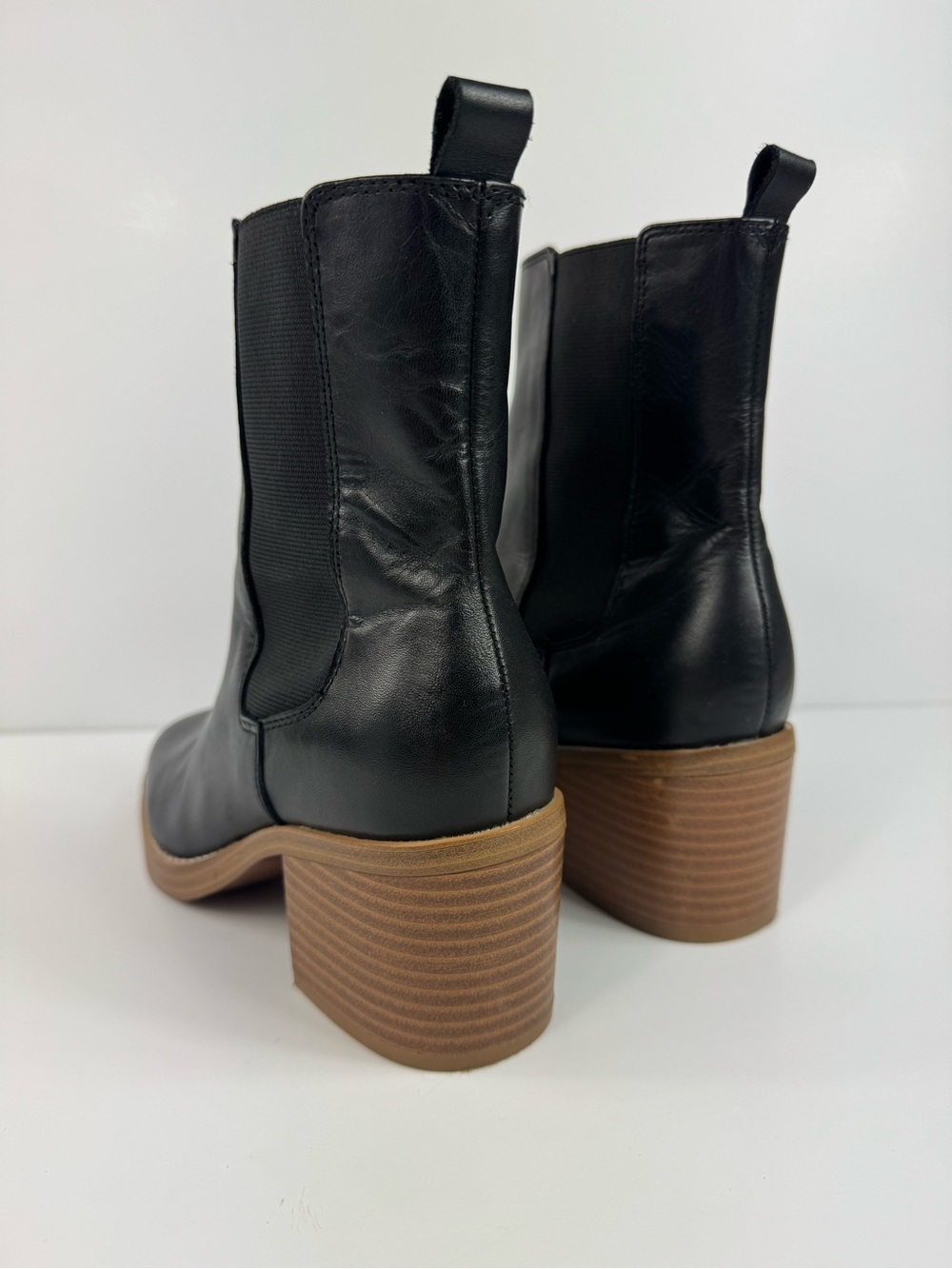 Marc Fisher Modesty Block Heel Black Booties Women's Size 7 EUC‎ - Picture 5 of 9